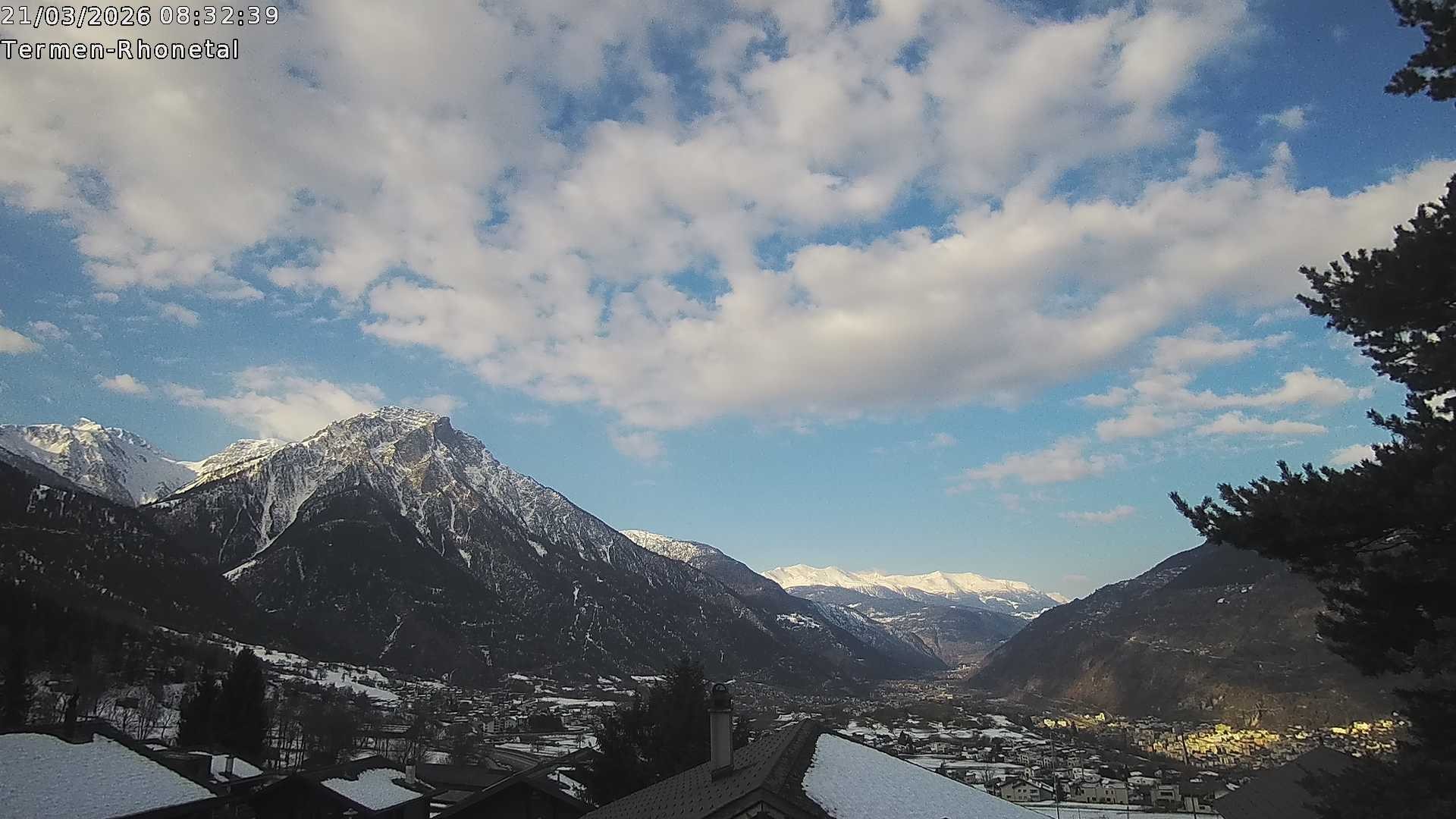 Archiv Foto Webcam Termen: Blick Richtung Süden ins Rhonetal