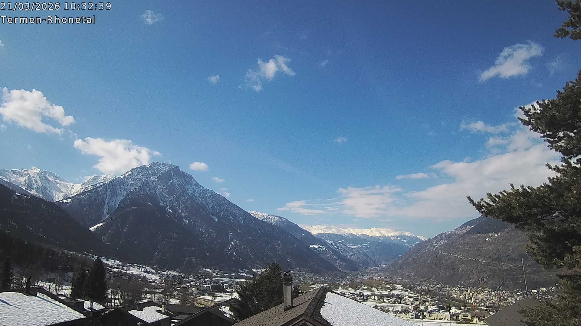 Archiv Foto Webcam Termen: Blick Richtung Süden ins Rhonetal