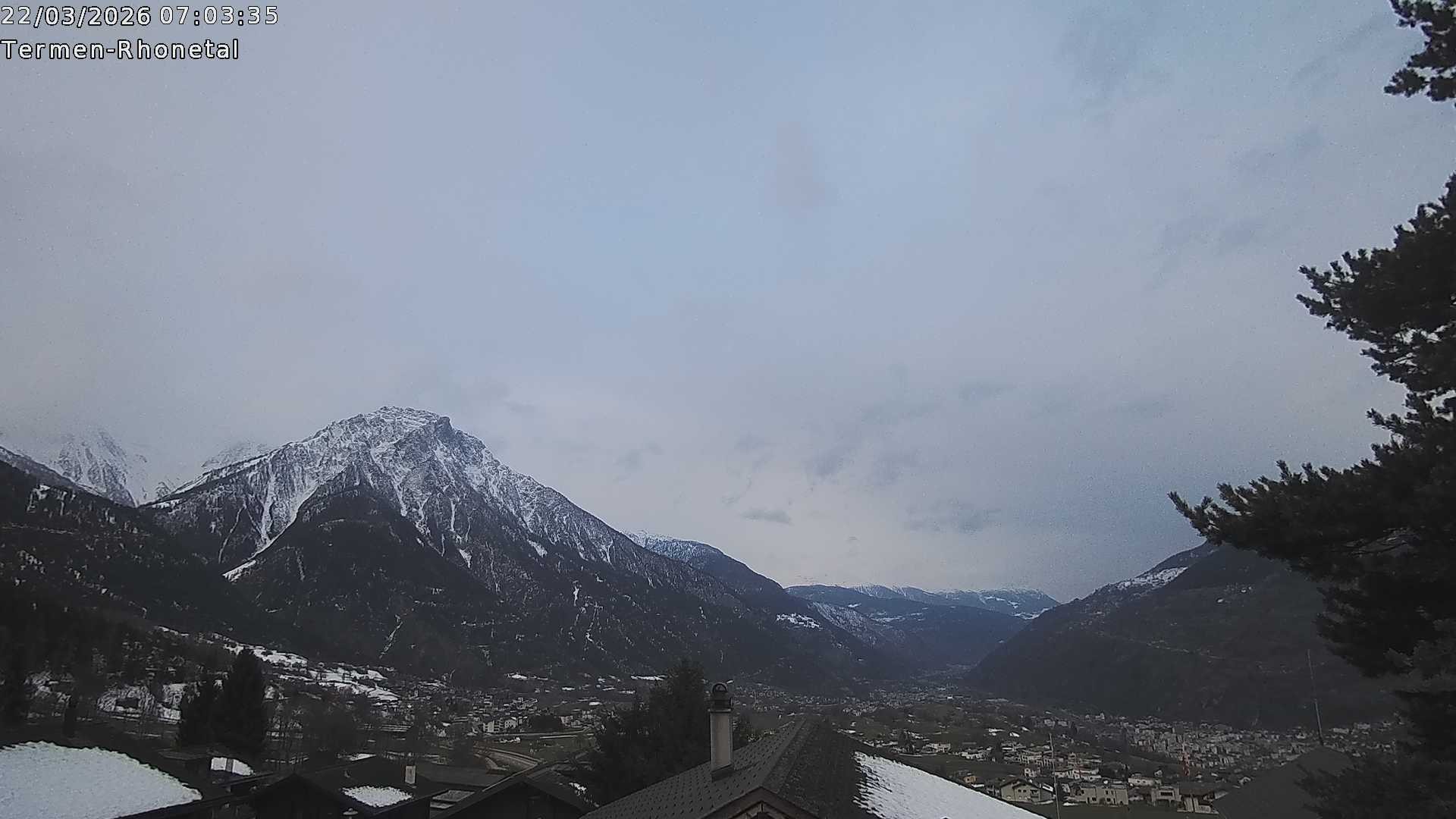 Archiv Foto Webcam Termen: Blick Richtung Süden ins Rhonetal