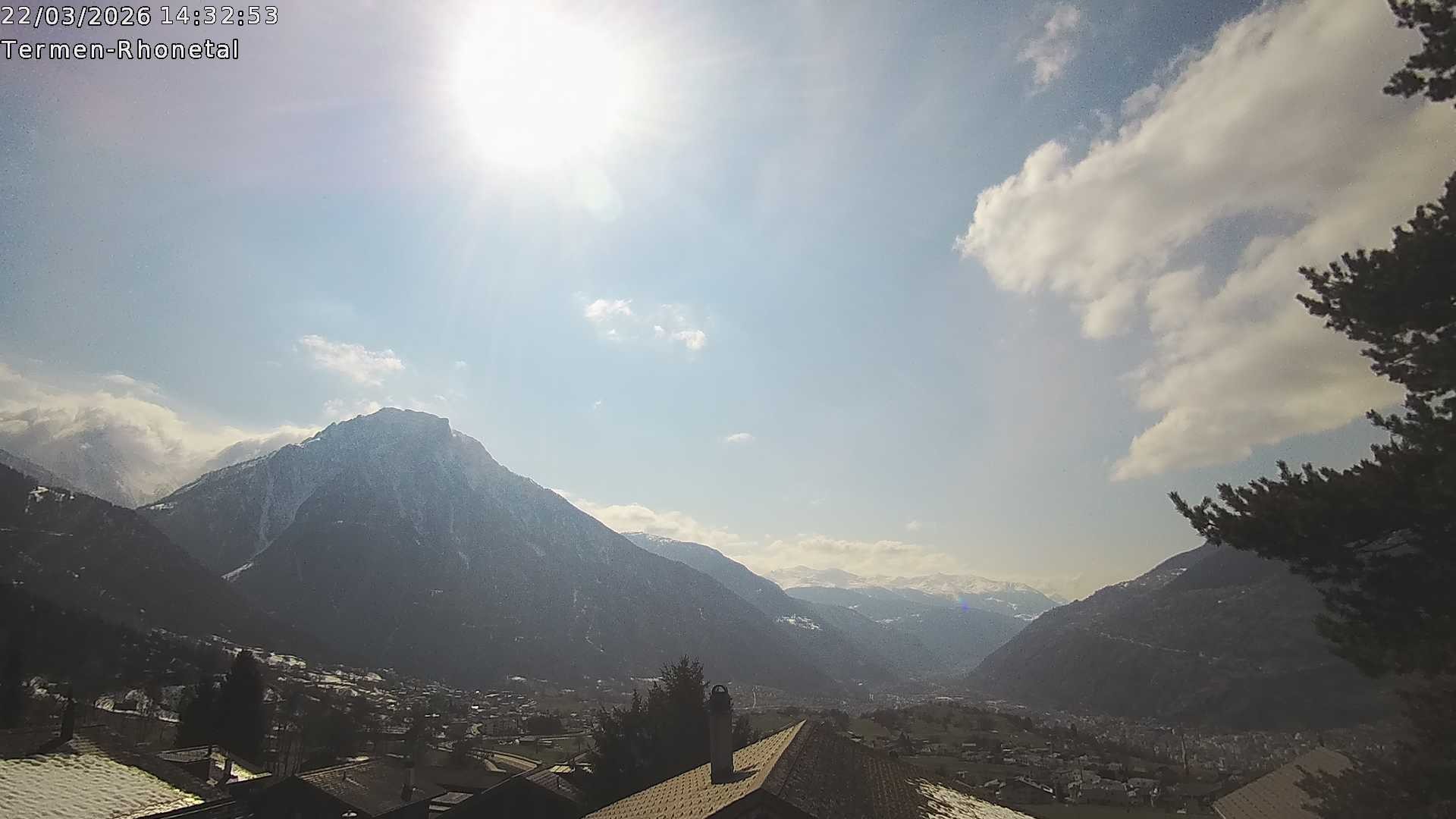 Archiv Foto Webcam Termen: Blick Richtung Süden ins Rhonetal