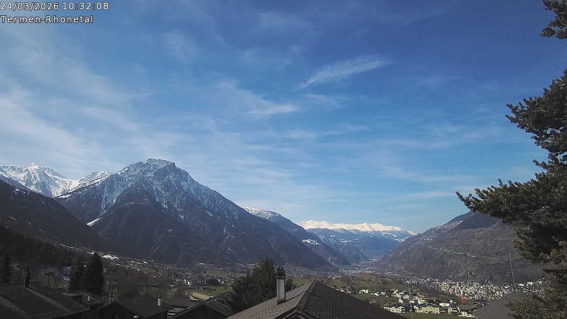 Archiv Foto Webcam Termen: Blick Richtung Süden ins Rhonetal