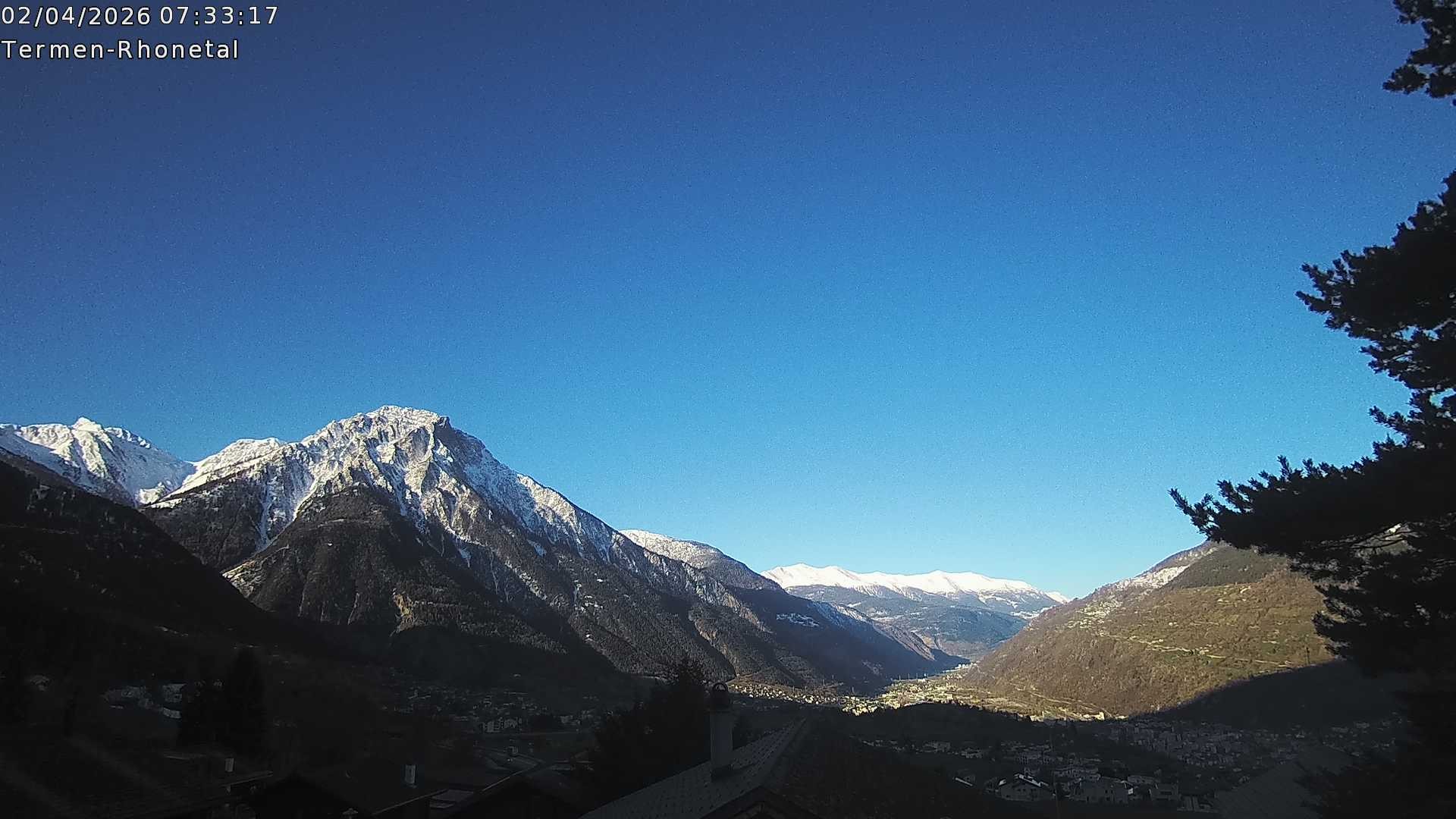 Archiv Foto Webcam Termen: Blick Richtung Süden ins Rhonetal
