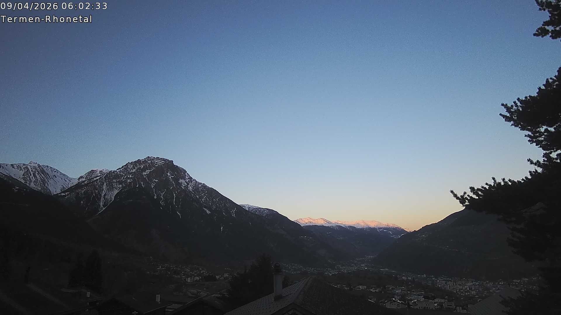 Archiv Foto Webcam Termen: Blick Richtung Süden ins Rhonetal