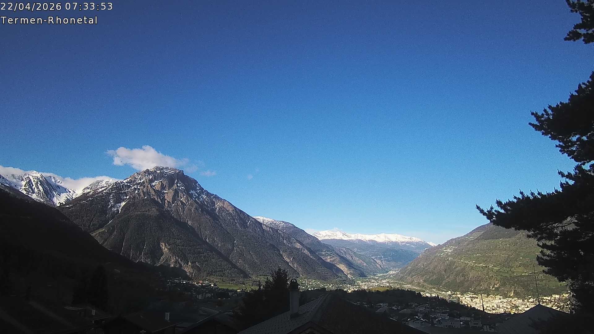 Archiv Foto Webcam Termen: Blick Richtung Süden ins Rhonetal