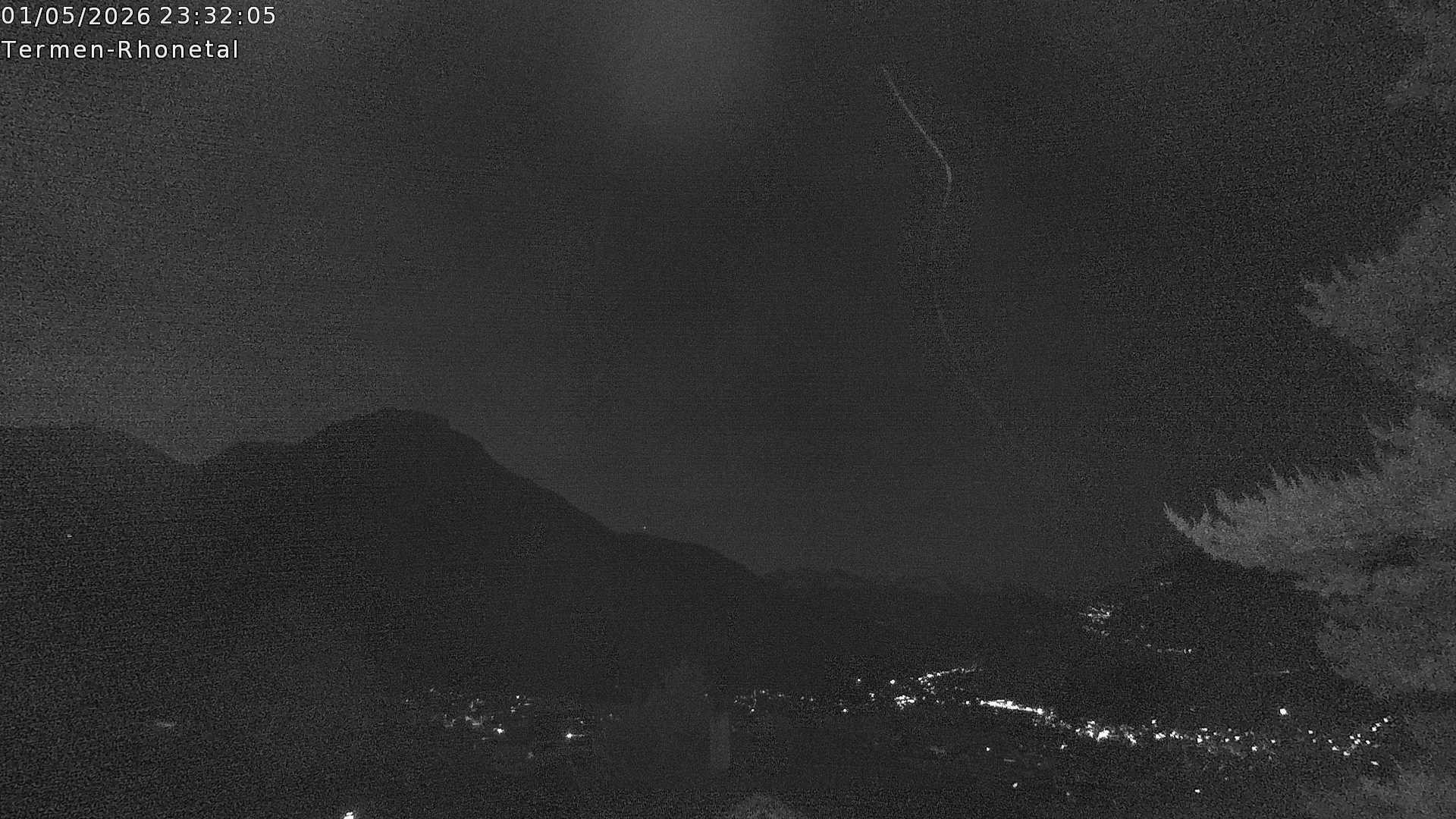 Archiv Foto Webcam Termen: Blick Richtung Süden ins Rhonetal