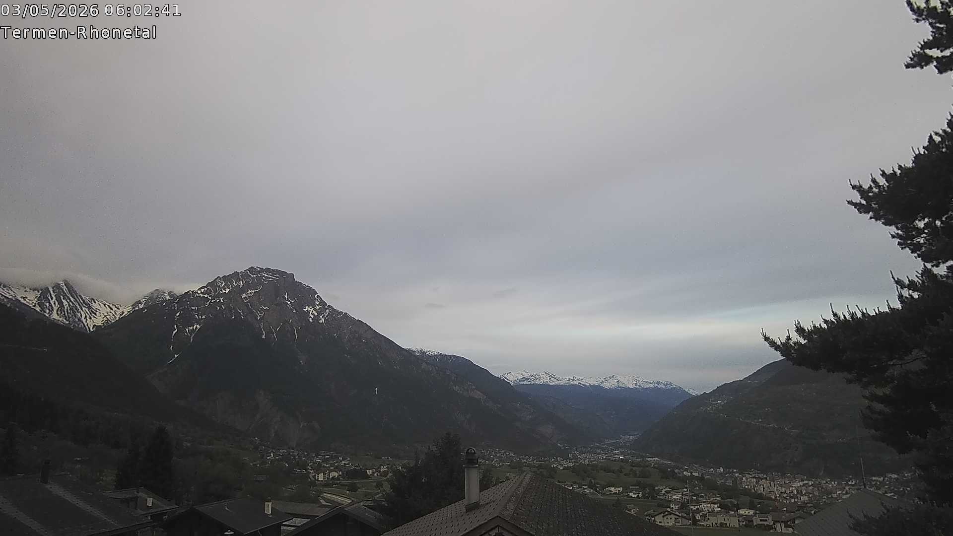 Archiv Foto Webcam Termen: Blick Richtung Süden ins Rhonetal