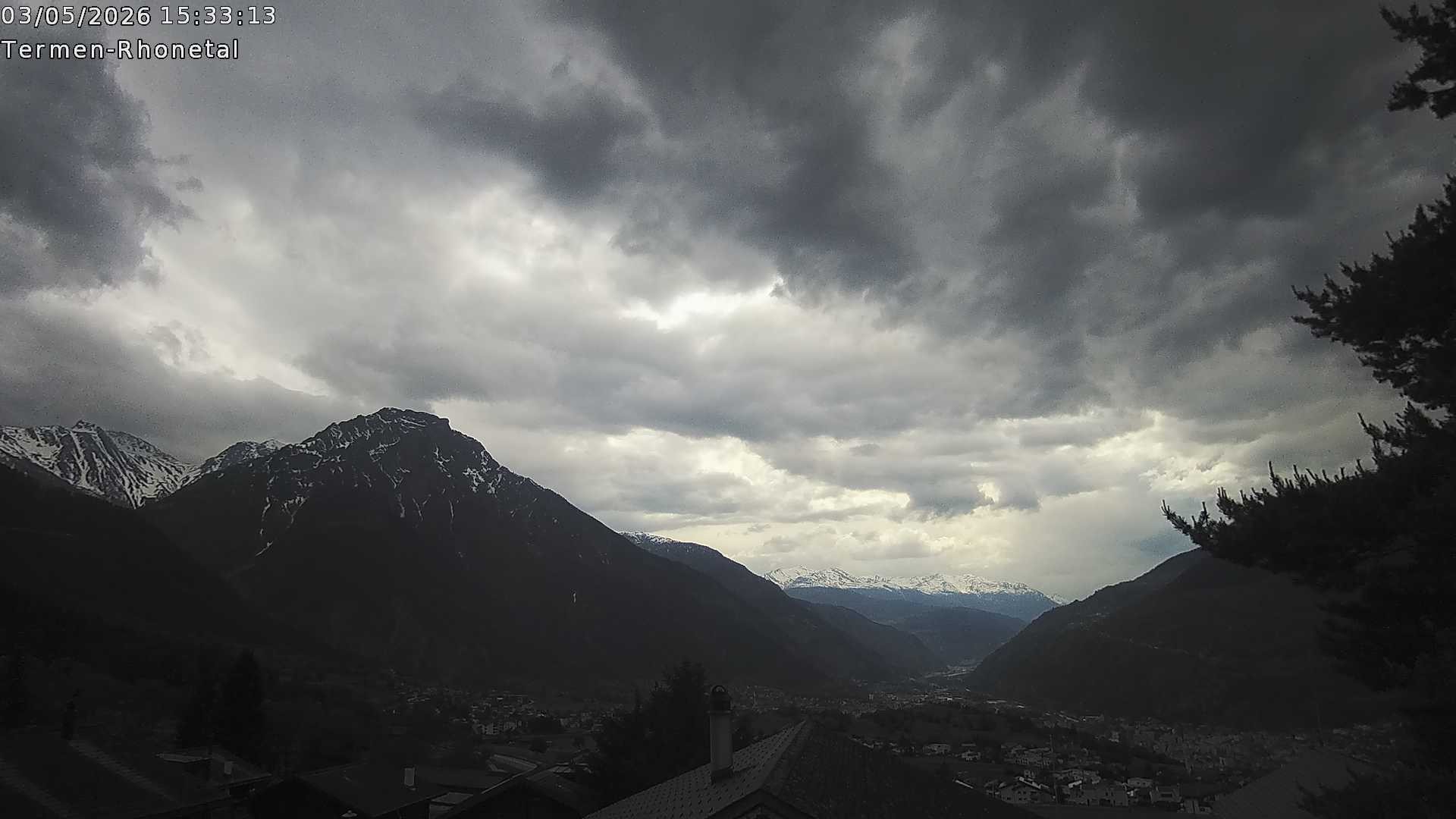 Archiv Foto Webcam Termen: Blick Richtung Süden ins Rhonetal