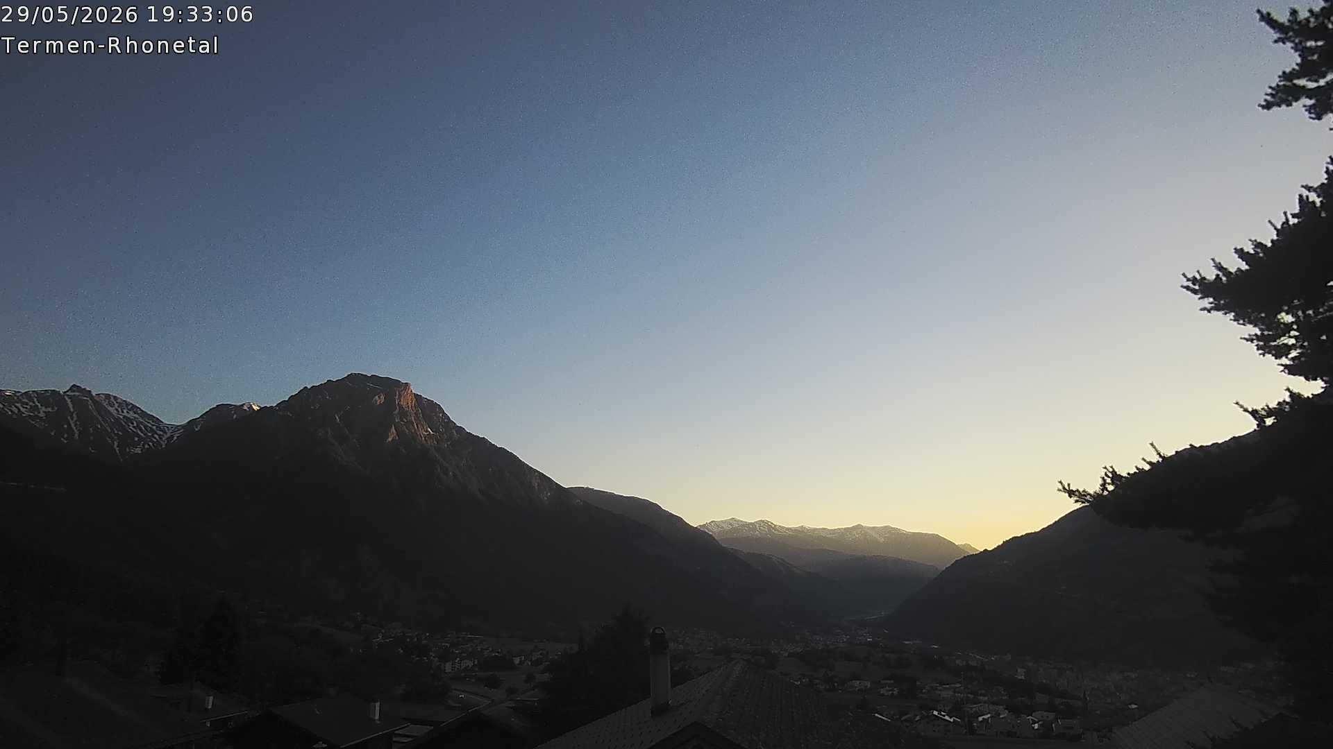 Archived image Webcam Termen: View to the south