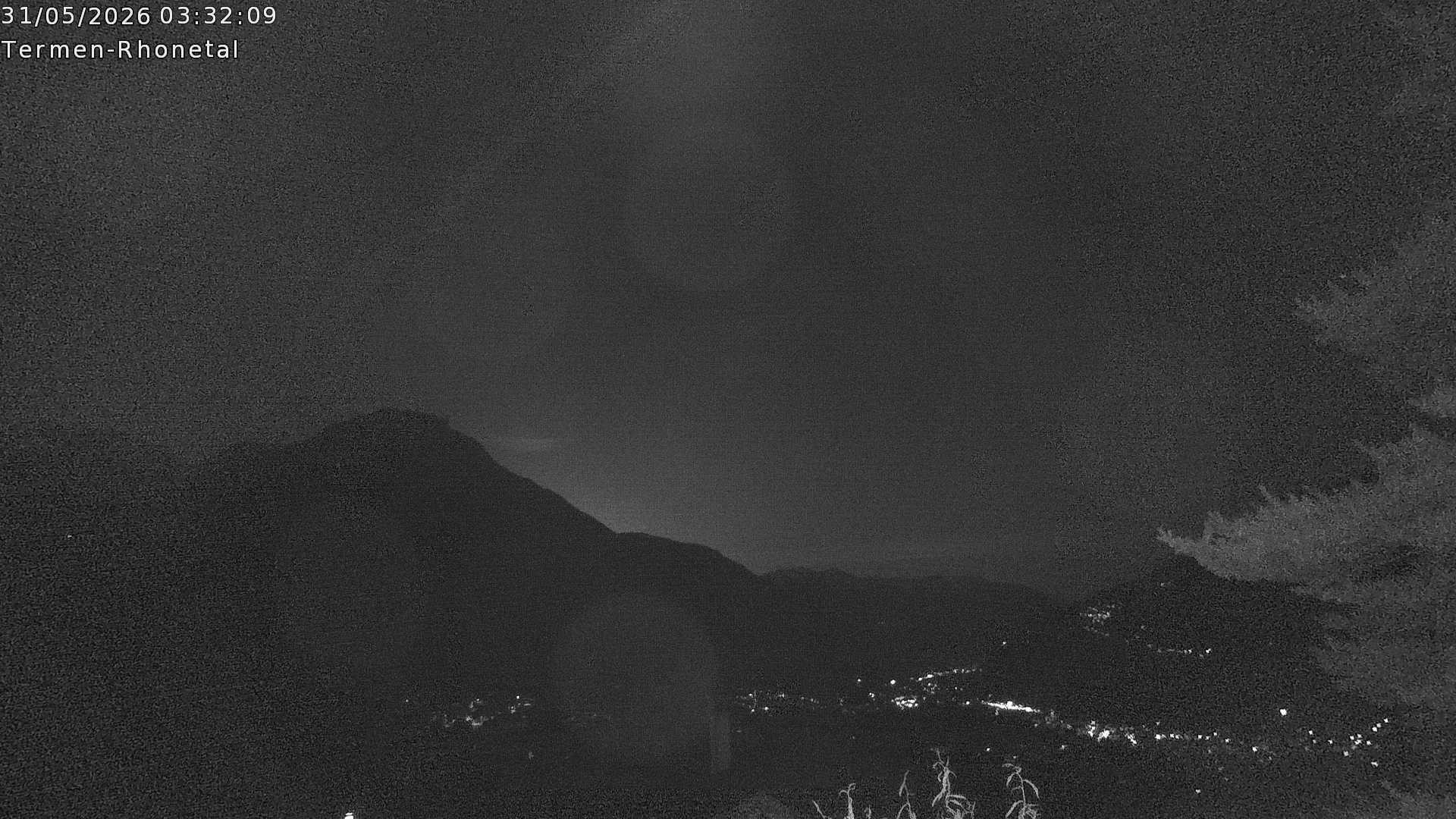 Archiv Foto Webcam Termen: Blick Richtung Süden ins Rhonetal