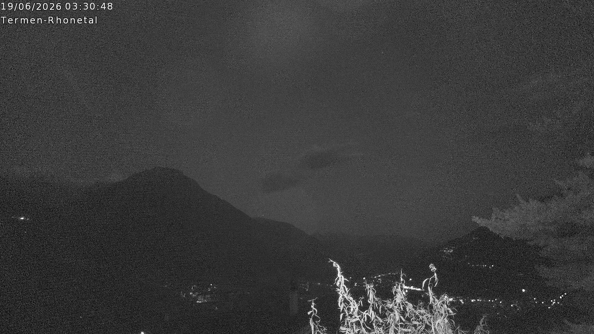 Archiv Foto Webcam Termen: Blick Richtung Süden ins Rhonetal