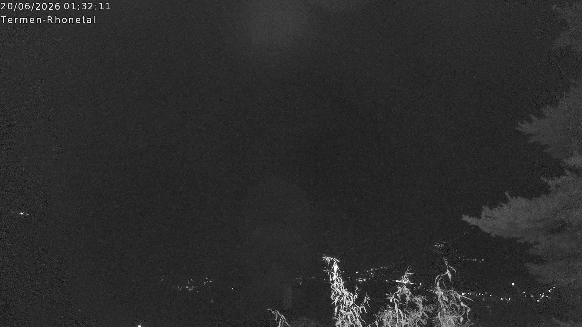 Archiv Foto Webcam Termen: Blick Richtung Süden ins Rhonetal