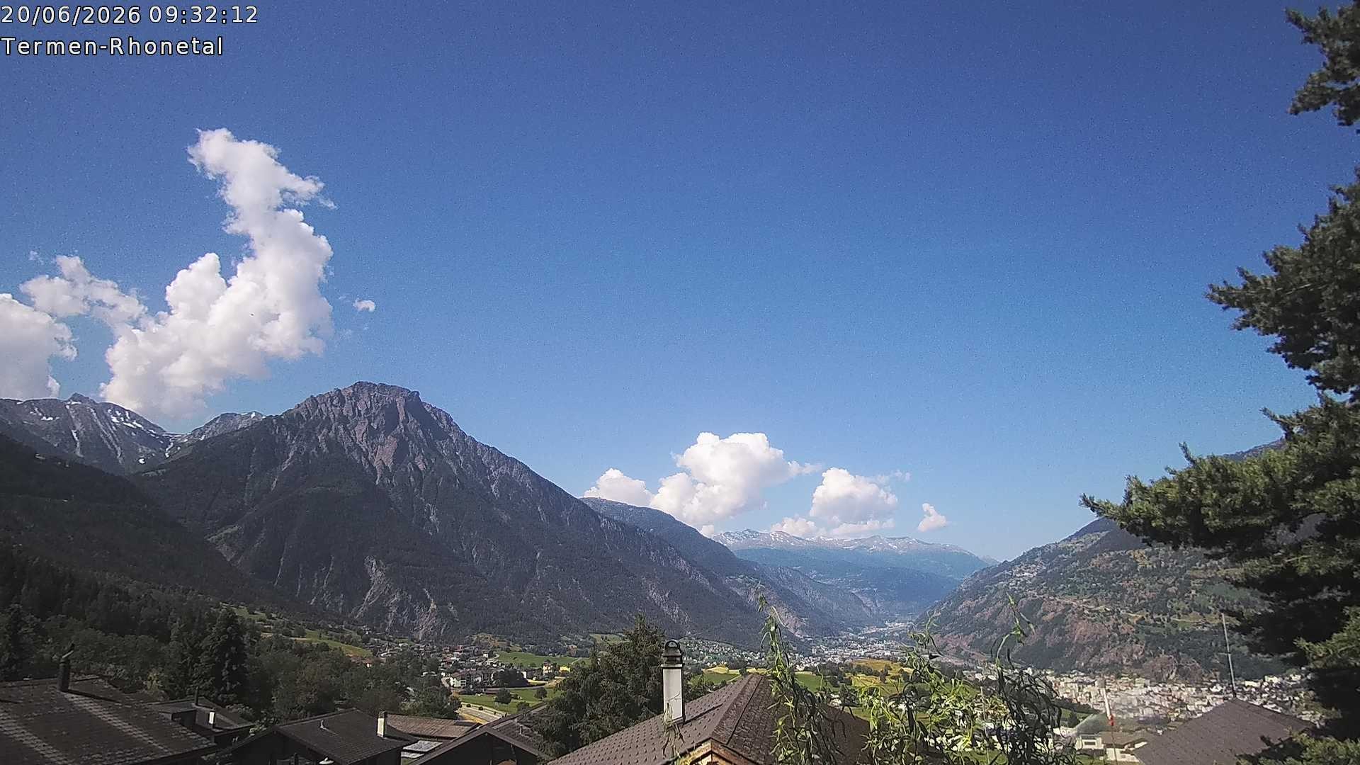 Archiv Foto Webcam Termen: Blick Richtung Süden ins Rhonetal