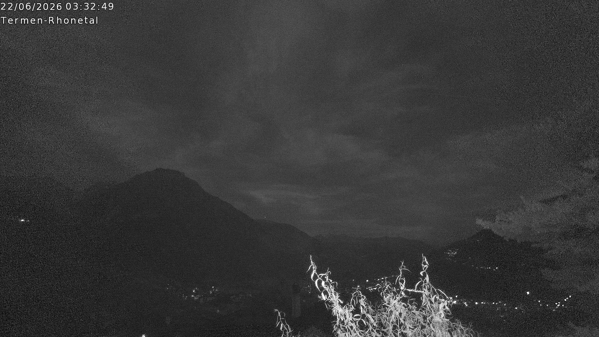 Archiv Foto Webcam Termen: Blick Richtung Süden ins Rhonetal