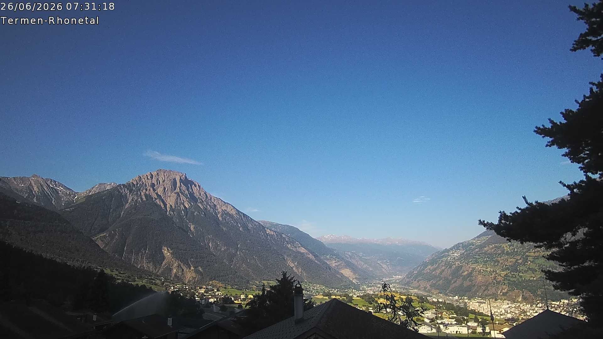 Archiv Foto Webcam Termen: Blick Richtung Süden ins Rhonetal