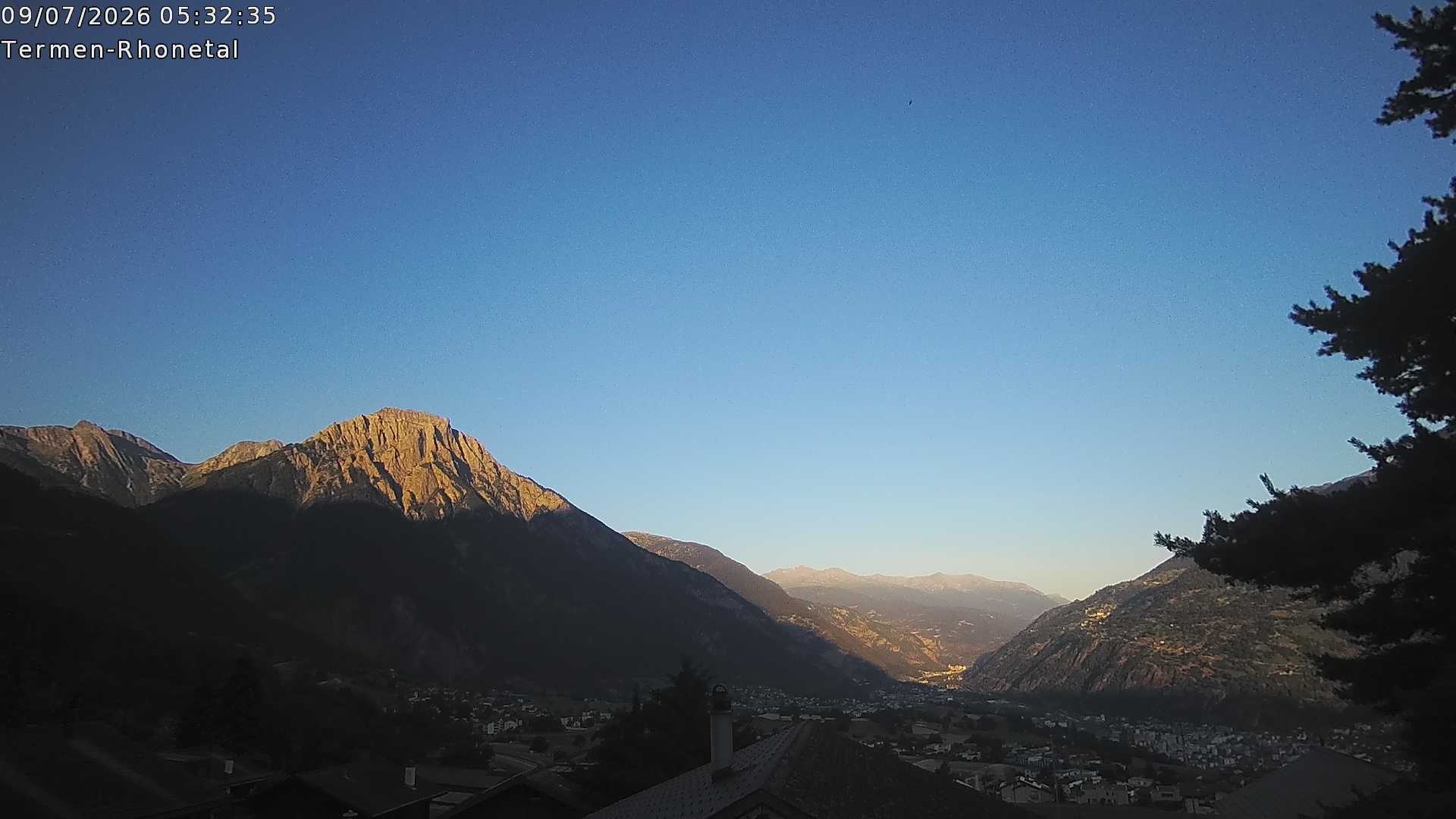 Archiv Foto Webcam Termen: Blick Richtung Süden ins Rhonetal