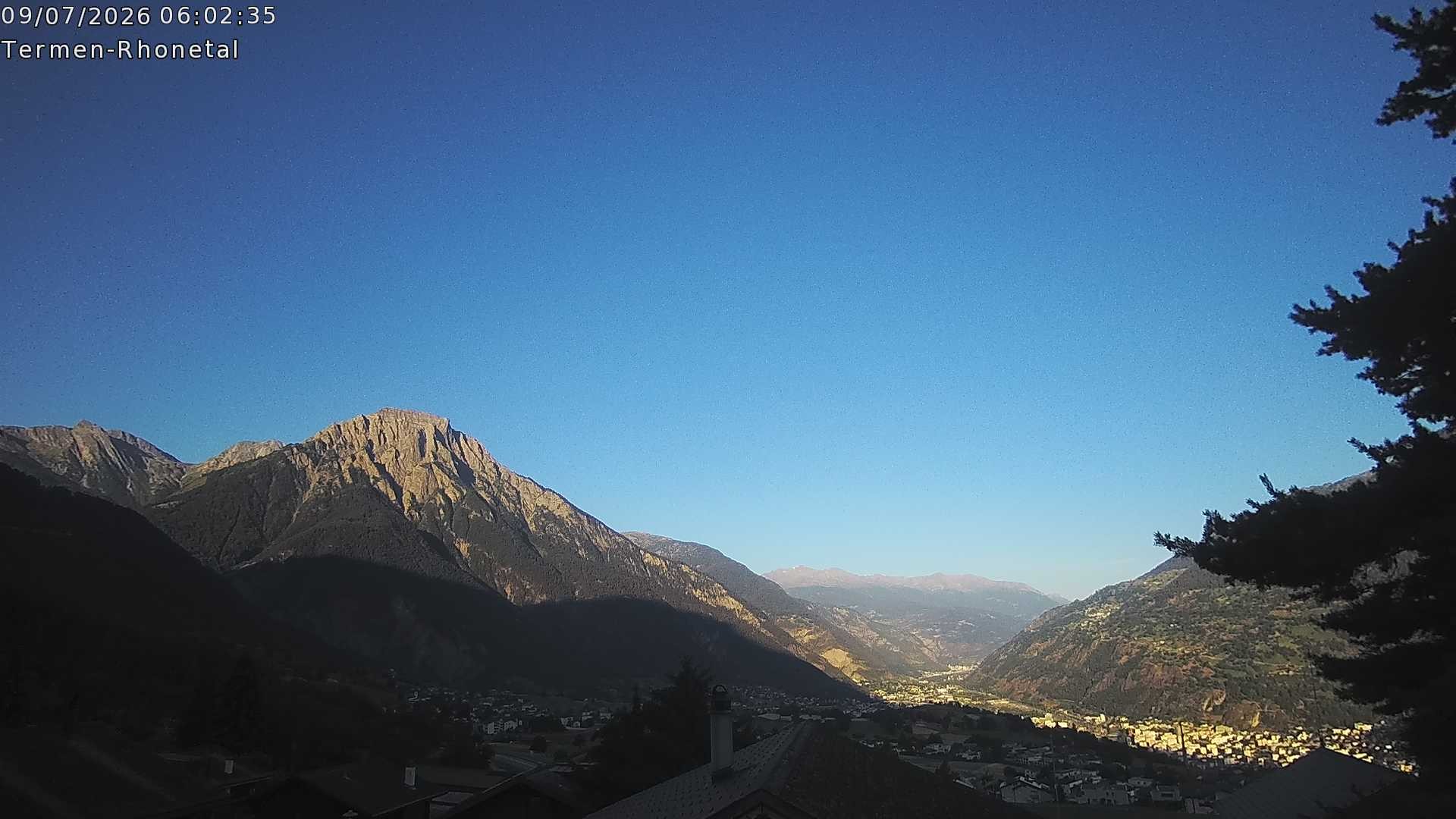 Archiv Foto Webcam Termen: Blick Richtung Süden ins Rhonetal