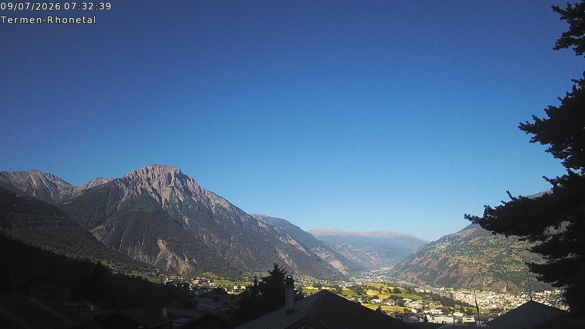 Archiv Foto Webcam Termen: Blick Richtung Süden ins Rhonetal