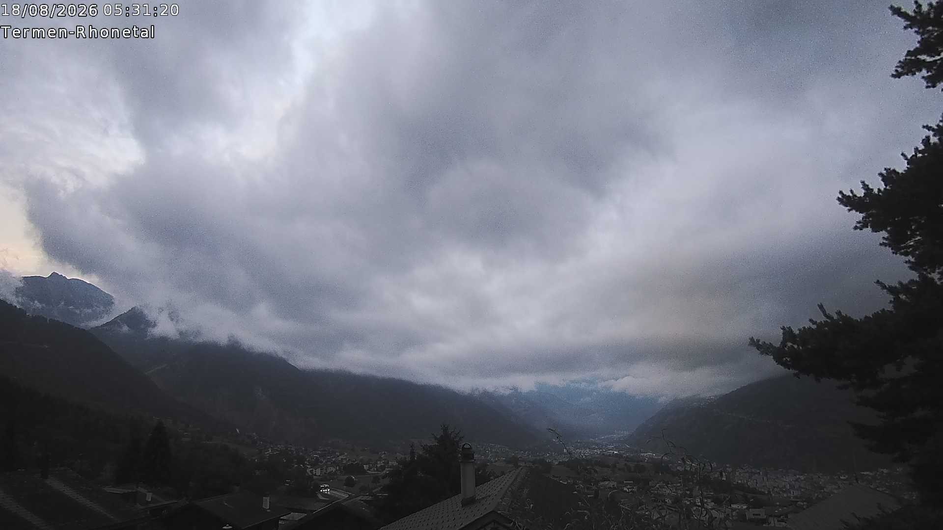 Archiv Foto Webcam Termen: Blick Richtung Süden ins Rhonetal