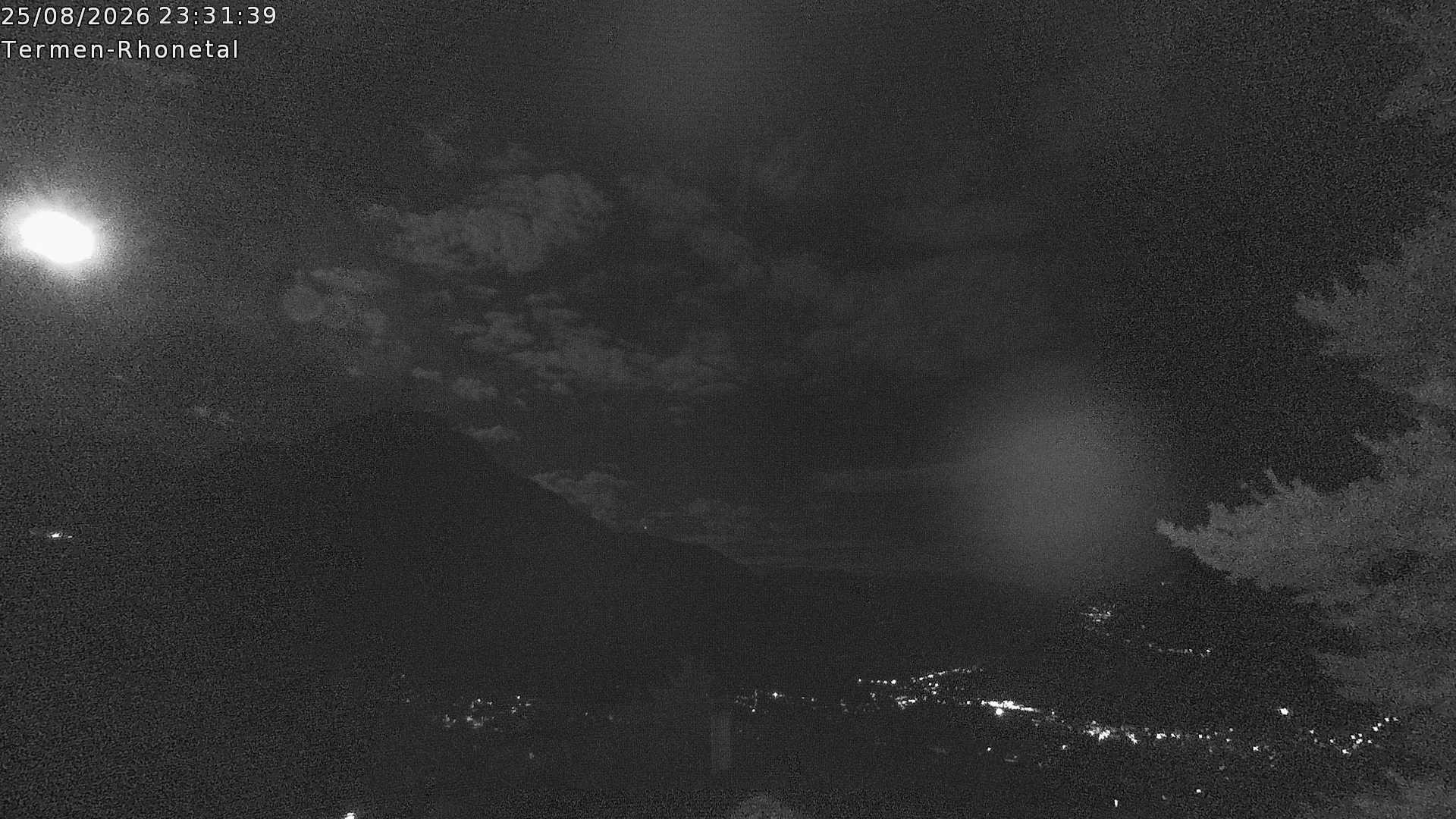 Archiv Foto Webcam Termen: Blick Richtung Süden ins Rhonetal