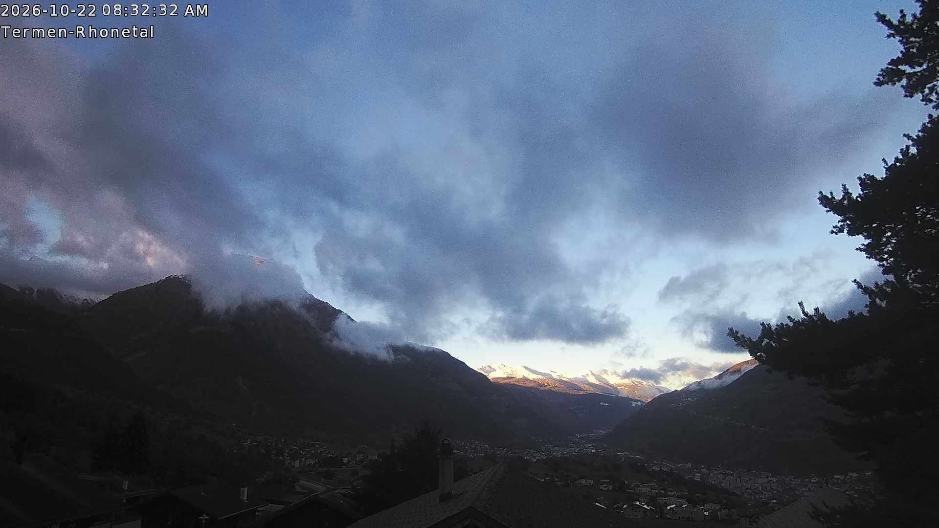 Archiv Foto Webcam Termen: Blick Richtung Süden ins Rhonetal