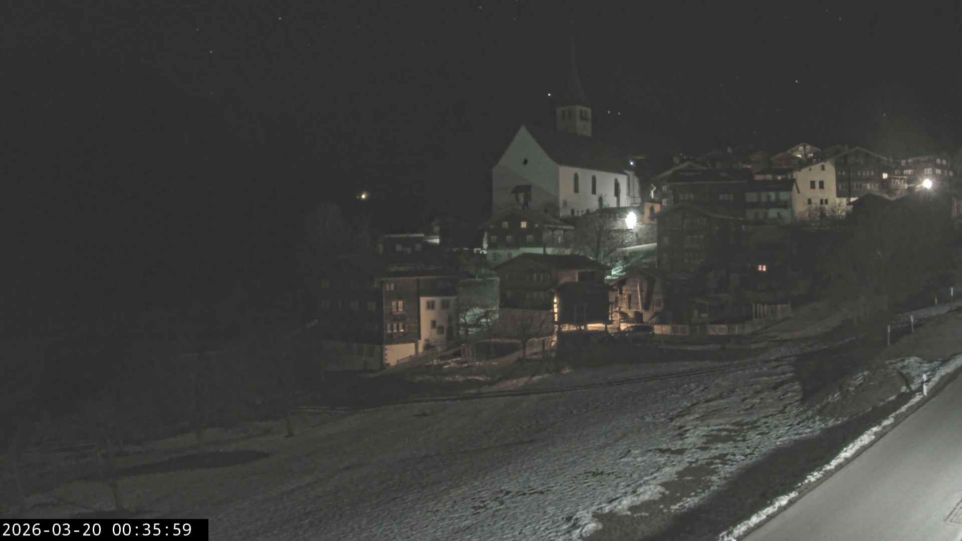 Archived image Webcam Ernen - Church