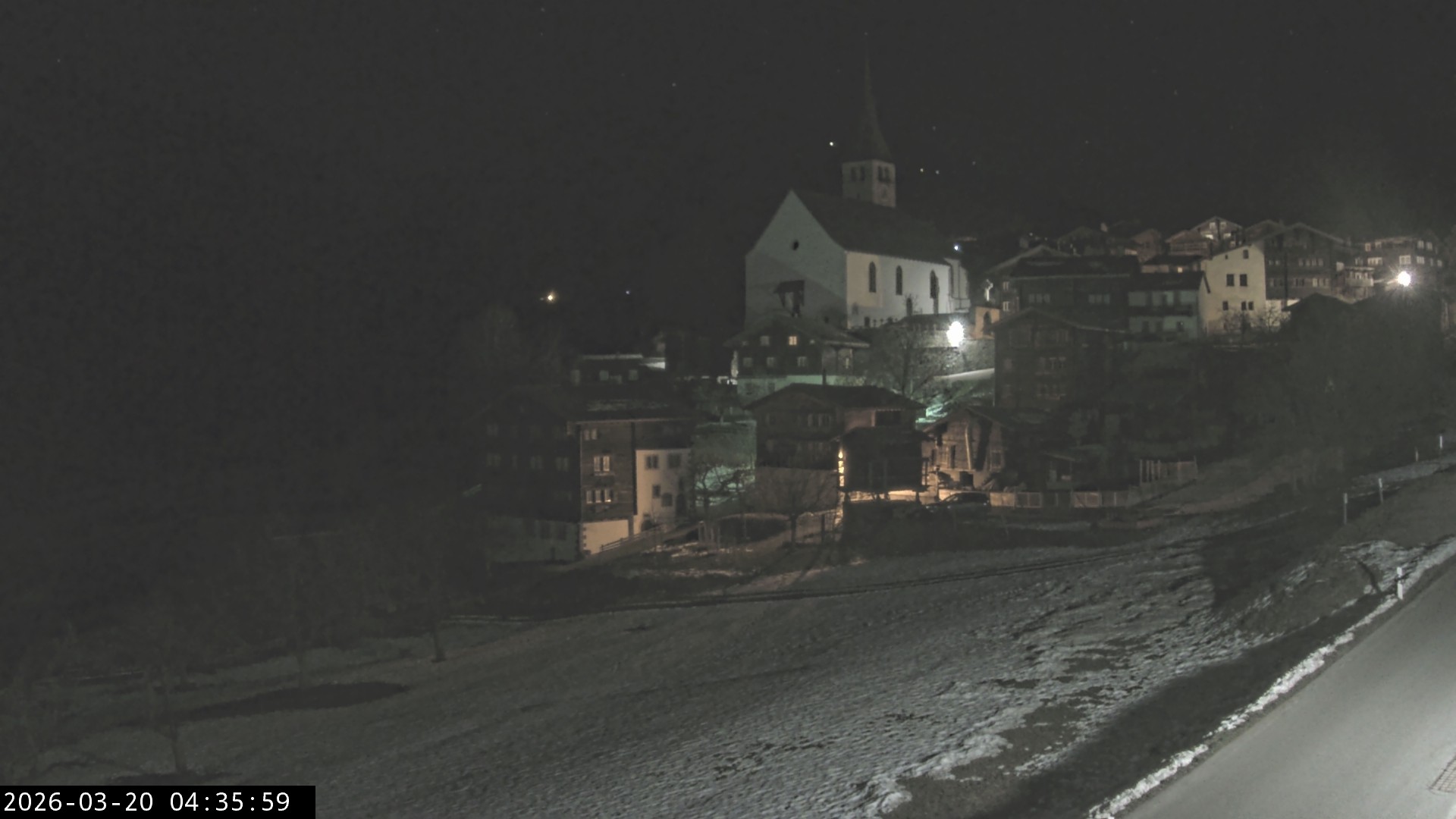 Archived image Webcam Ernen - Church