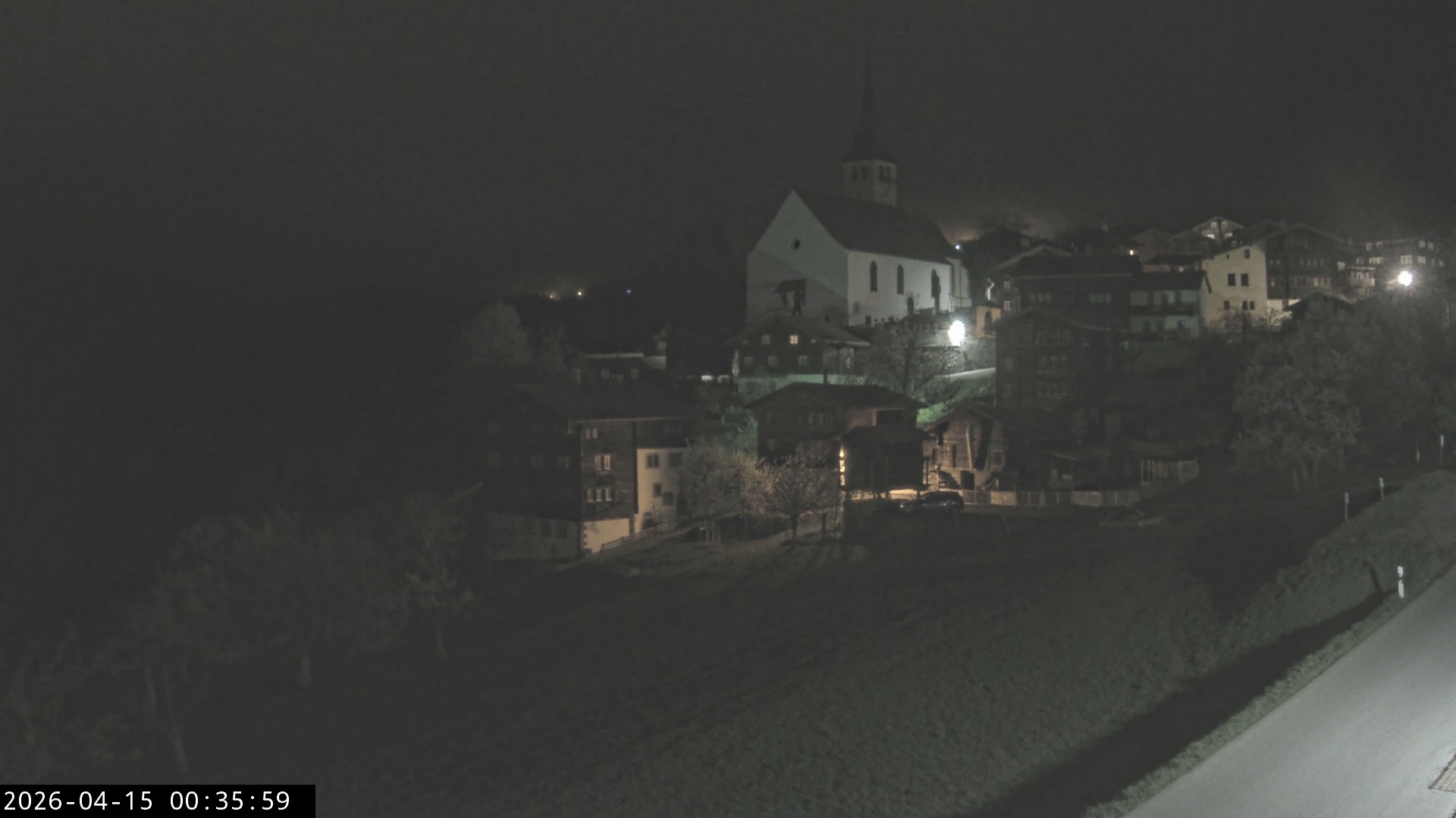 Archived image Webcam Ernen - Church