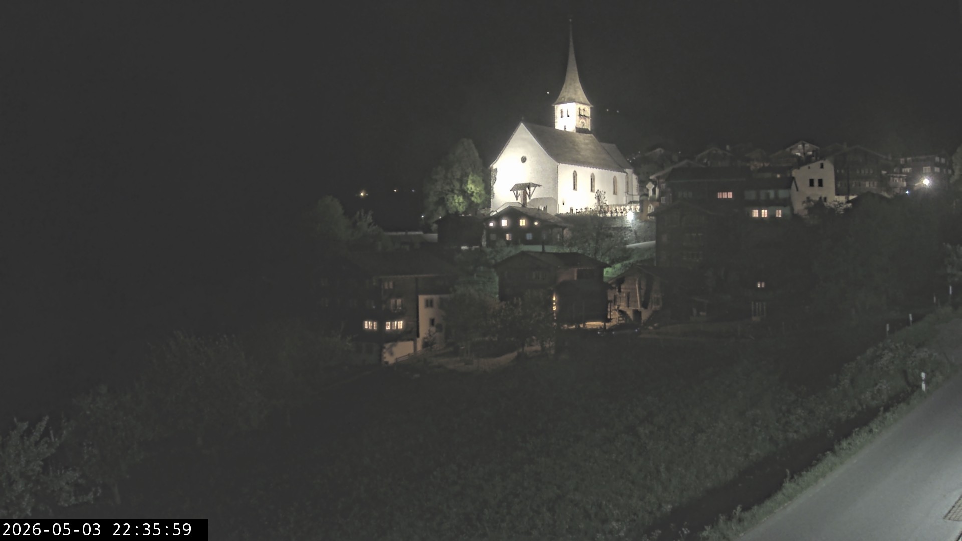 Archived image Webcam Ernen - Church