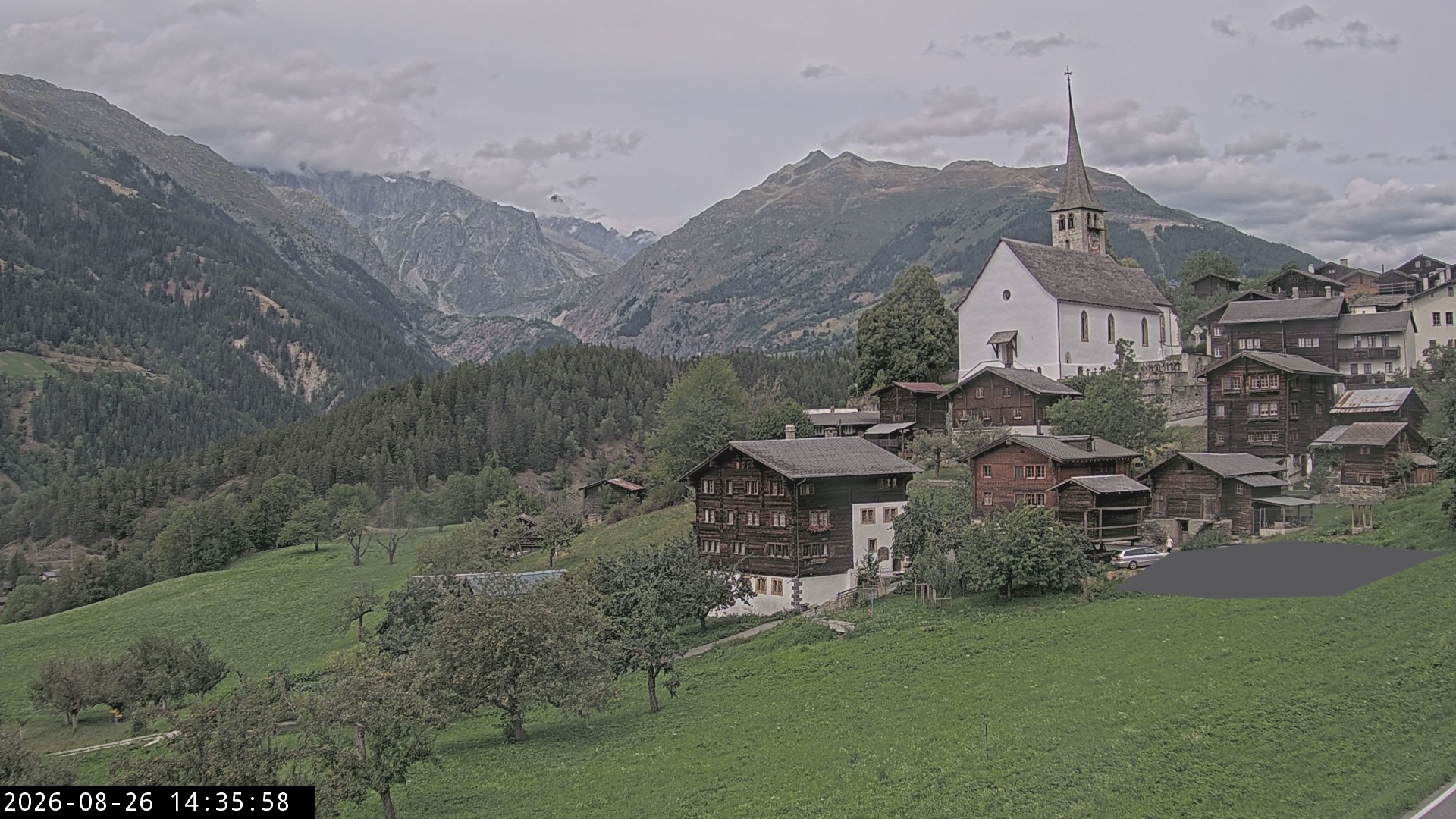 Archived image Webcam Ernen - Church