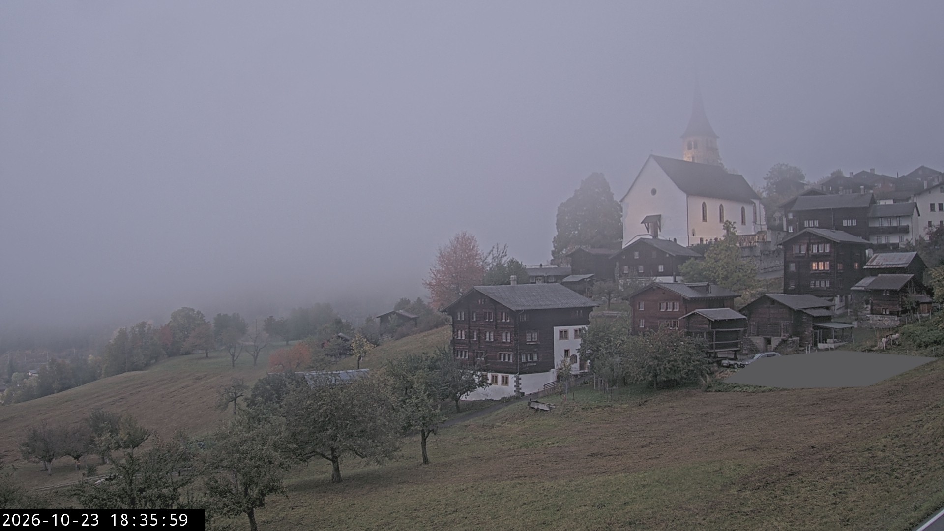 Archived image Webcam Ernen - Church