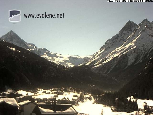 Archived image Webcam Dent Blanche near Evoléne