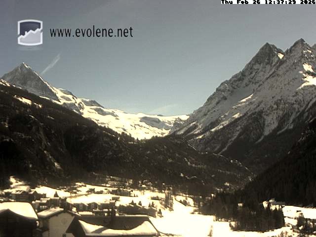 Archived image Webcam Dent Blanche near Evoléne