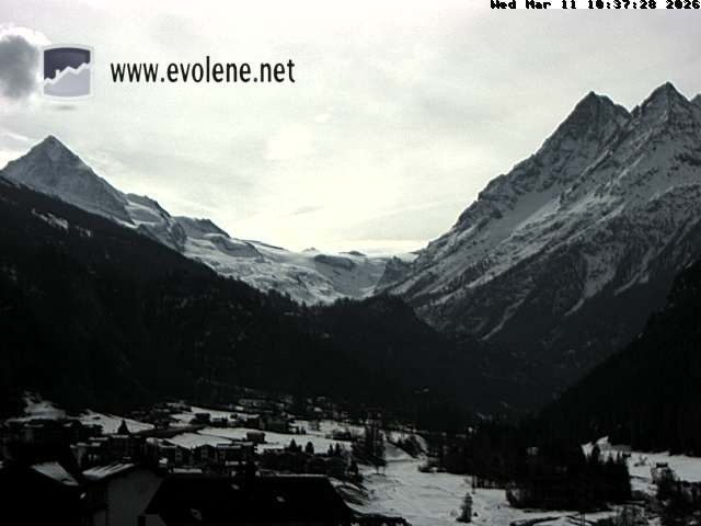 Archiv Foto Webcam Blick auf den Dent Blanche