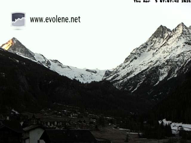 Archiv Foto Webcam Blick auf den Dent Blanche