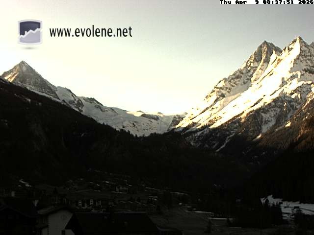 Archiv Foto Webcam Blick auf den Dent Blanche
