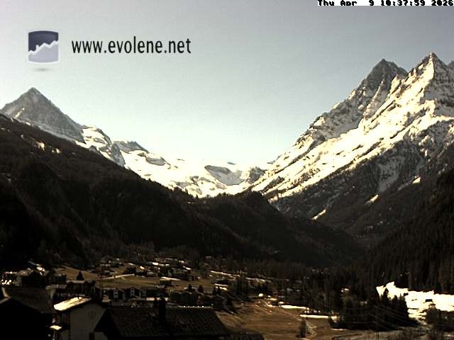 Archiv Foto Webcam Blick auf den Dent Blanche