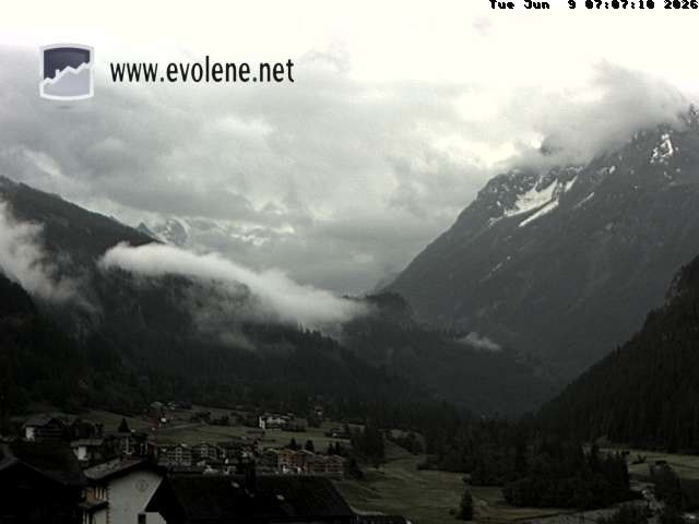 Archived image Webcam Dent Blanche near Evoléne