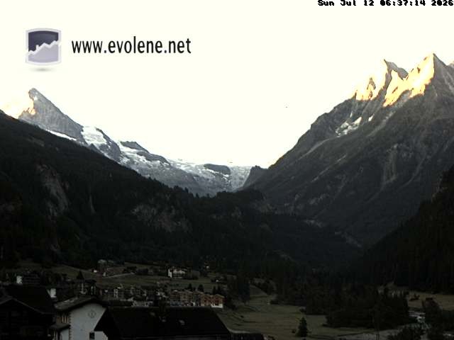 Archived image Webcam Dent Blanche near Evoléne
