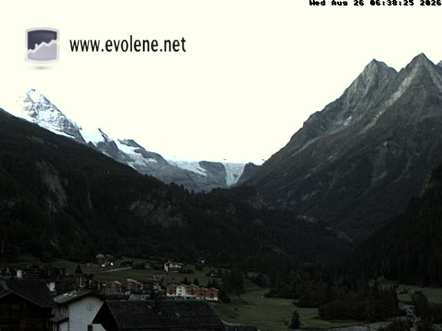Archived image Webcam Dent Blanche near Evoléne