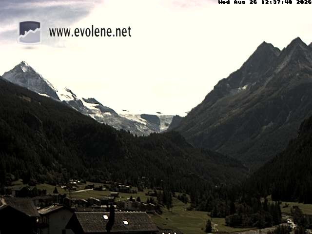 Archived image Webcam Dent Blanche near Evoléne
