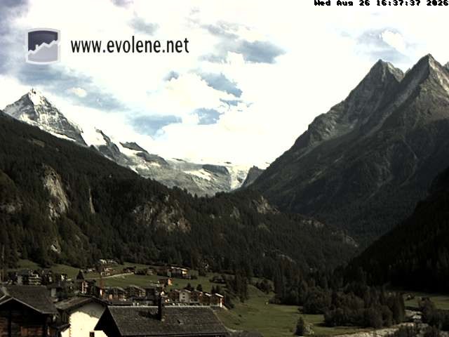 Archived image Webcam Dent Blanche near Evoléne