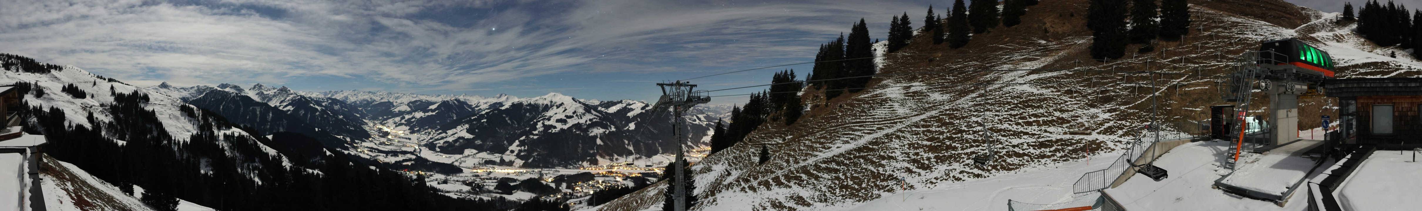 Archiv Foto Webcam Blick von der Bichlalm über Kitzbühel