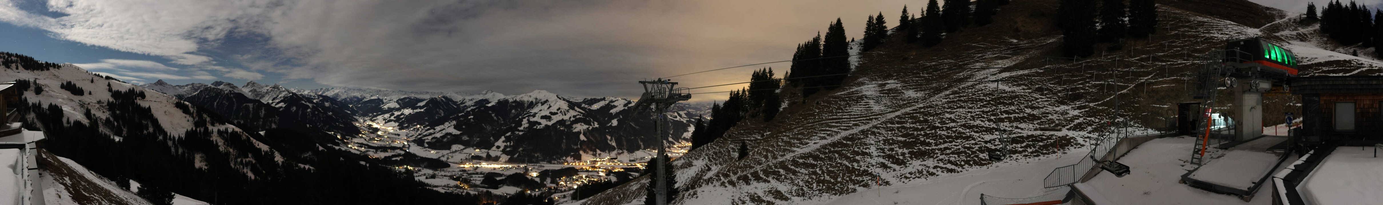 Archiv Foto Webcam Blick von der Bichlalm über Kitzbühel