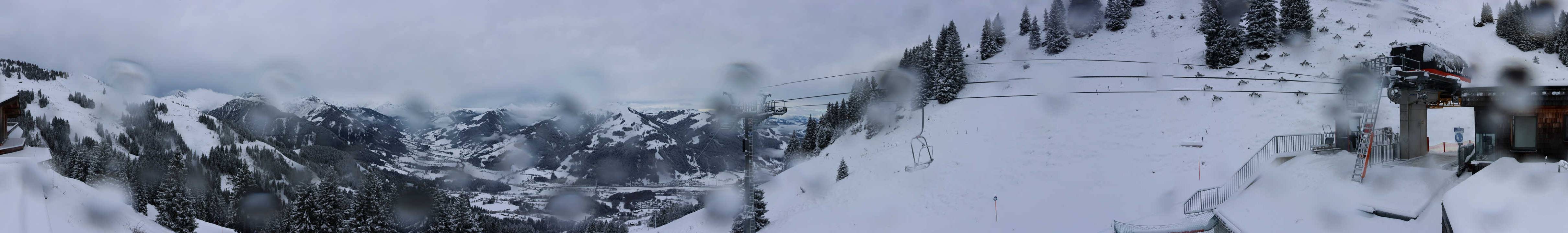 Archiv Foto Webcam Blick von der Bichlalm über Kitzbühel