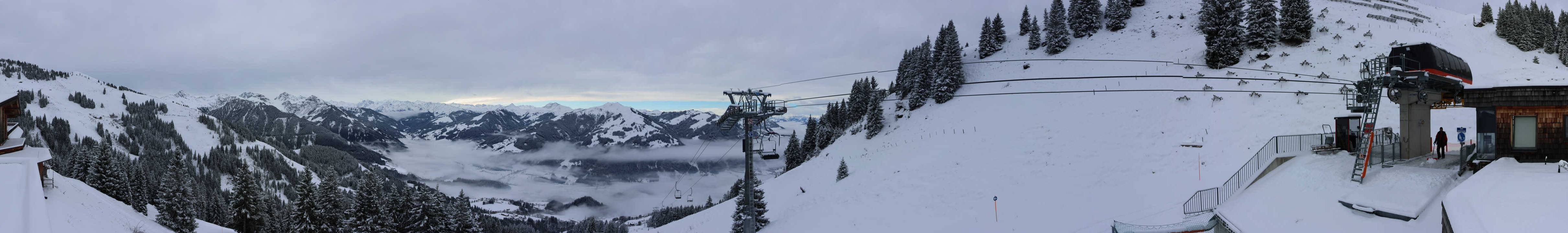 Archiv Foto Webcam Blick von der Bichlalm über Kitzbühel