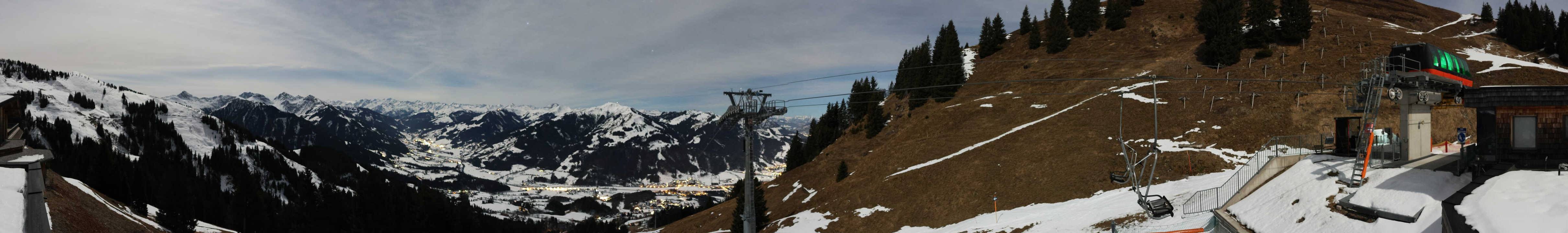 Archiv Foto Webcam Blick von der Bichlalm über Kitzbühel