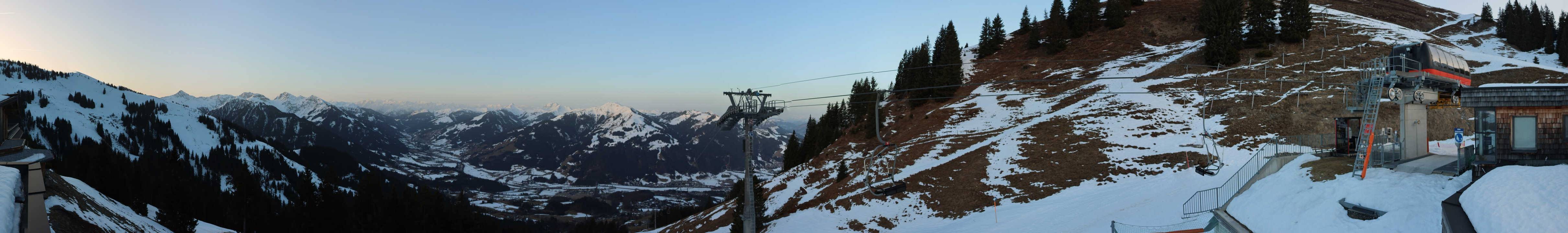 Archiv Foto Webcam Blick von der Bichlalm über Kitzbühel