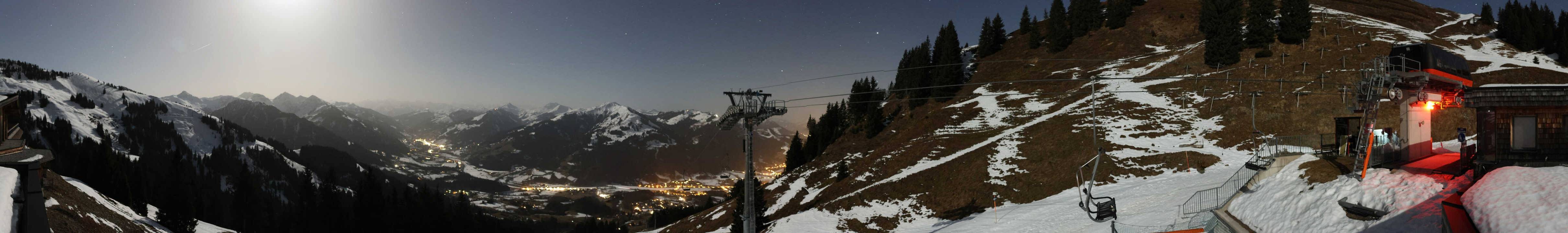 Archiv Foto Webcam Blick von der Bichlalm über Kitzbühel