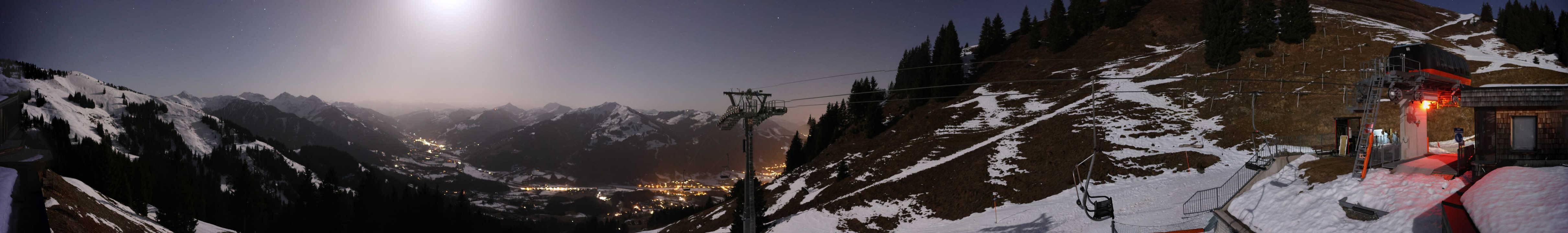 Archiv Foto Webcam Blick von der Bichlalm über Kitzbühel