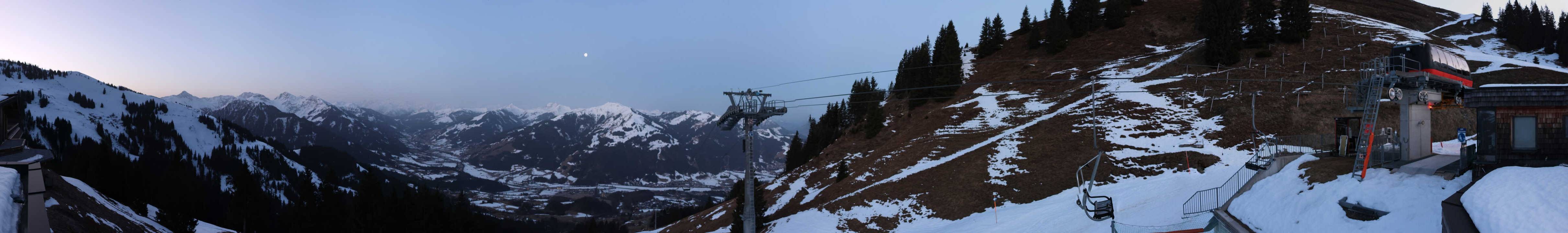 Archiv Foto Webcam Blick von der Bichlalm über Kitzbühel